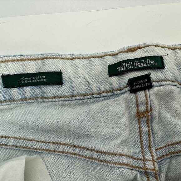 Wild Fable Women's High-Rise 90s Relaxed Straight Dad Jeans Size 2 Light Blue - Picture 7 of 7